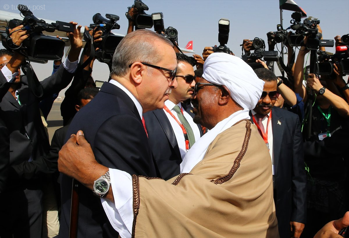 السودان:محاور خارجية جديدة لحماية البشير