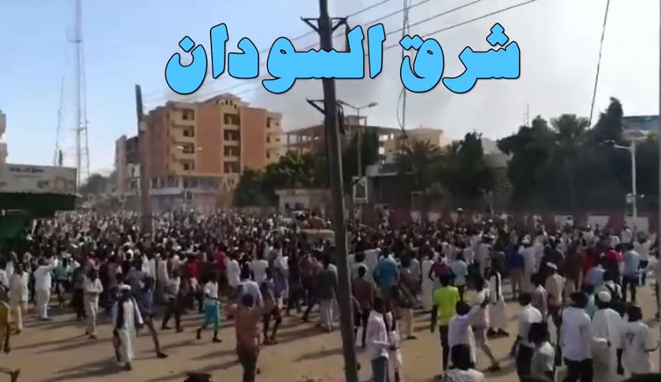 انتفاضة السودان تنتزع المدن من قبضة السلطة 