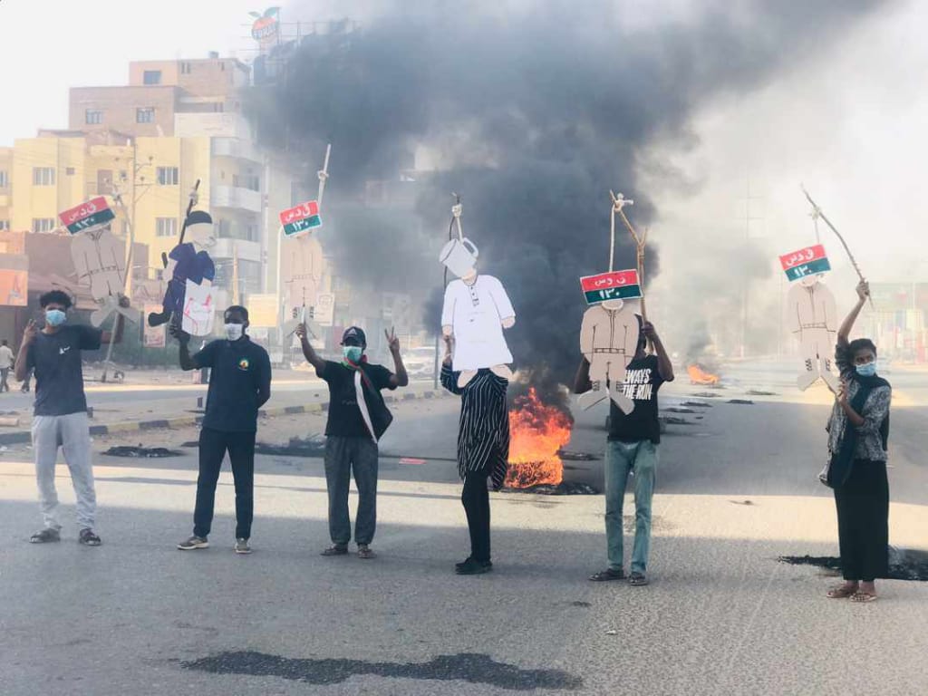 ذكرى "المجزرة ".. هل تطال التسوية ملف شهداء الثورة السودانية؟