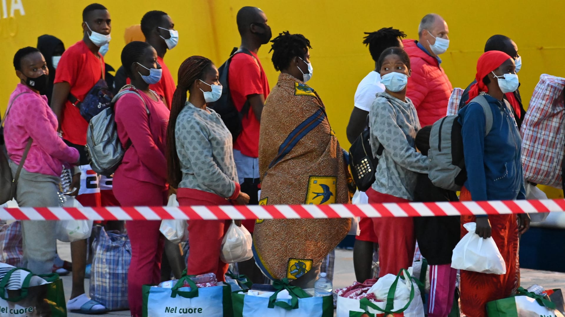 نصف مليون مهاجر يطرقون أبواب أوروبا عبر السودان 