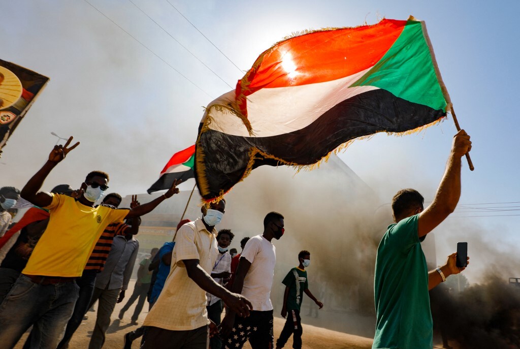 السودان: ماهي التحديات التي تواجه (حمدوك) في تشكيل حكومة الكفاءات؟