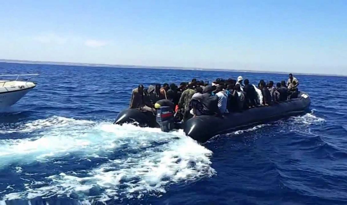 السودانيون في ليبيا.. مواجهة الكراهية وخطر عصابات الاتجار بالبشر 